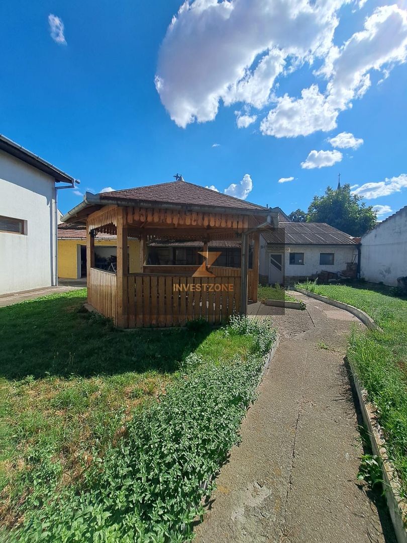 Proprietate 450 mp pe Calea Clujului cu teren de 787mp in Oradea - Poză 31