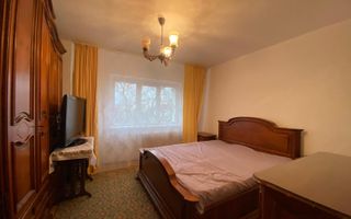APARTAMENT 3 CAMERE CHIRIE 1 MAI CIUPERCA - Poză 2