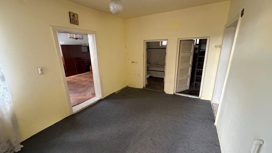 Casă de vânzare renovabilă | Gruia | Teren 380 mp | Front la 2 străzi - Poză 16