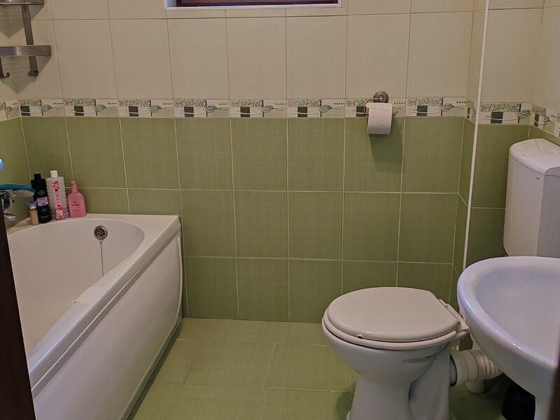 AP. 2 CAMERE - POPEST-LEORDENI, PET-FRIENDLY, PARCARE INCLUSA, MODERN - Poză 7