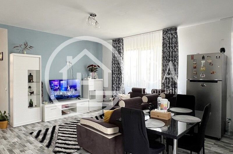 Casă de vanzare cu 4 camere in Cartierul Tineretului, Oradea - Poză 2