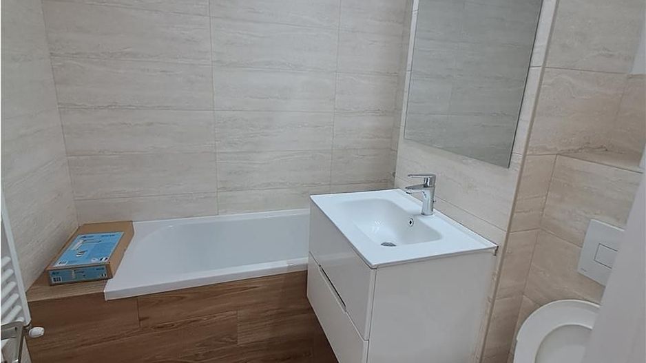 Etaj 1 4 camere  Complexul Studentesc-aproape de Sala Olimpia - Poză 20