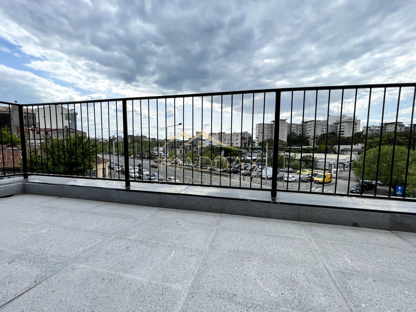 Spatiu comercial S+P+2E+M ***Prima Inchiriere*** - Poză 26