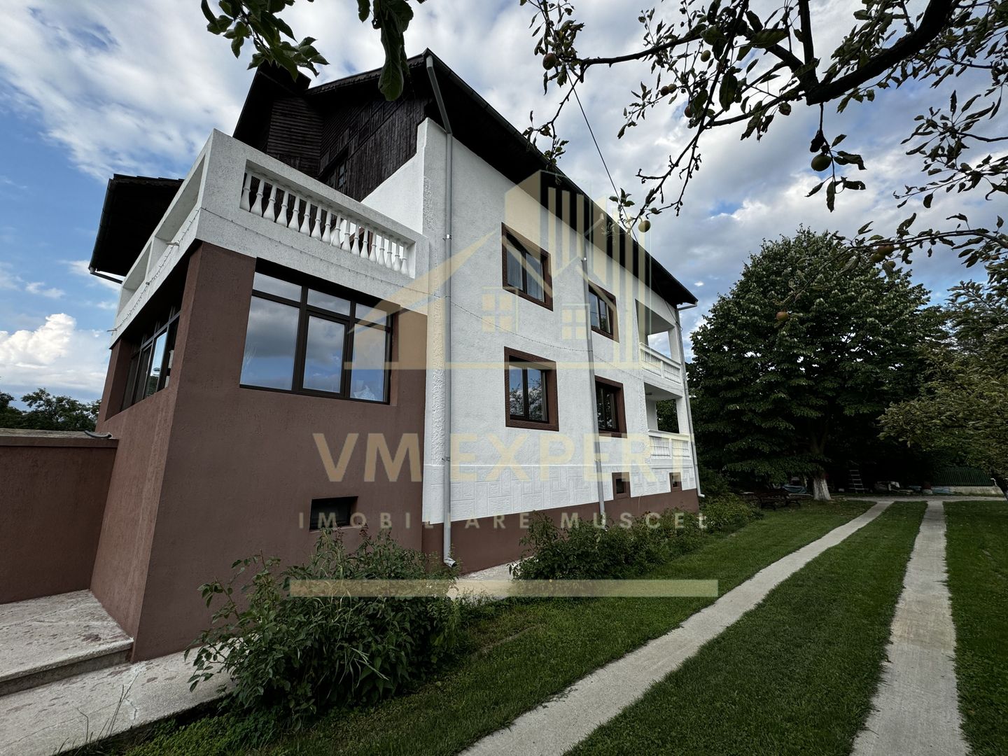 VILA S+P+E-306 MP, TEREN 2078 MP, CAMPULUNG - Poză 4