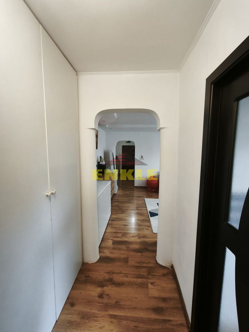 De vanzare apartament cu doua camere , zona Curcubeului. - Poză 5