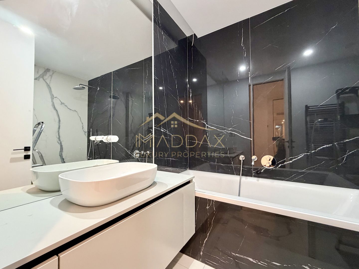 Apartament cu 4 camere *183mp* - Prima Inchiriere // Stejarii - Baneasa - Poză 19