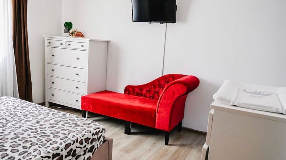 Apartament 3 camere elegant spațios și luminos în cartierul Urban Coresi - Poză 14