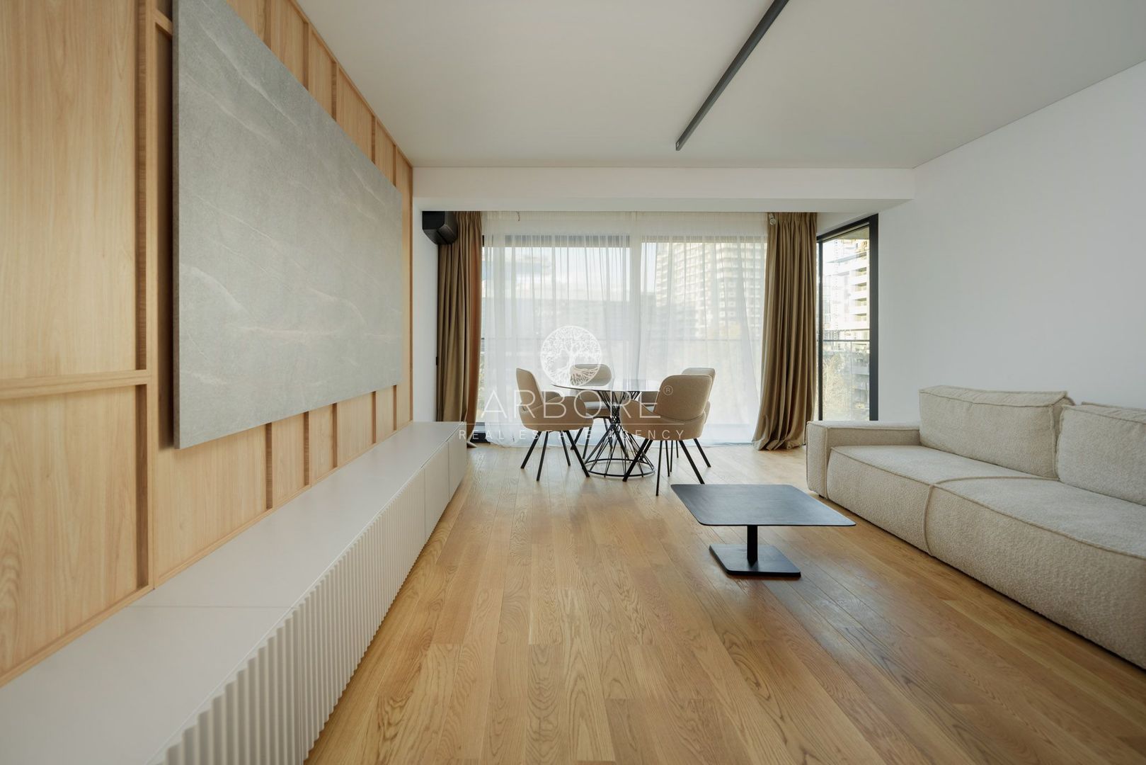 Apartament de Vânzare cu 3 Camere în Zona de Nord a Bucureștiului - Poză 2