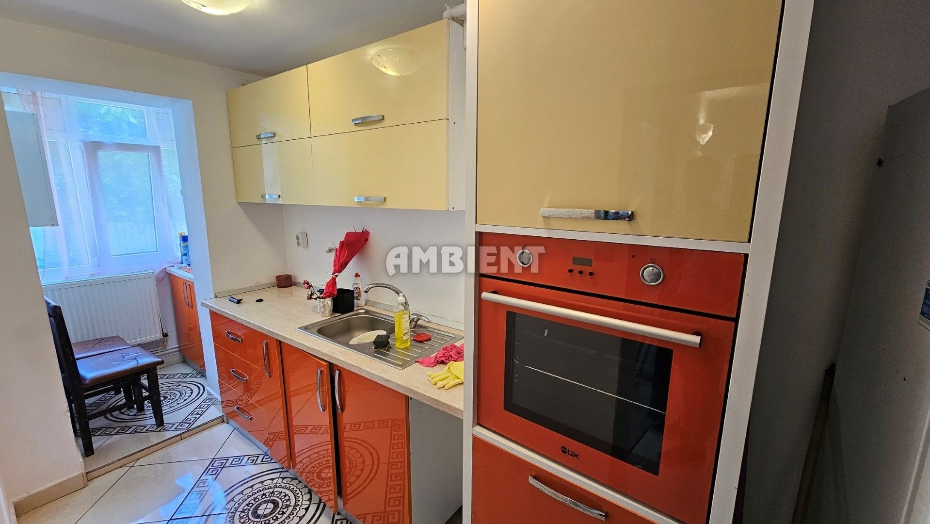 Apartament 3 camere, mobilat si utilat, zona AVÎNTULUI; - Poză 1