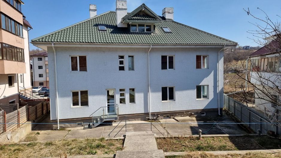 Chirie sau Vânzare - Vila Mare 3 Apartamente + Buncăr – Privat Afacere - Poză 4