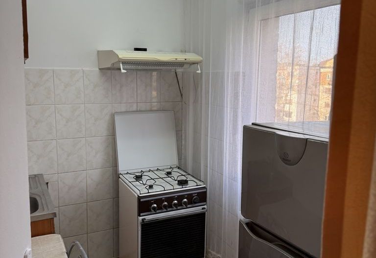 Garsonieră în Brazdă lui Novac - Poză 12