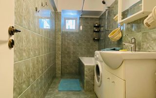 Apartament spațios cu 4 camere, vedere spectaculoasă către Palatul Parlamentului - Poză 18