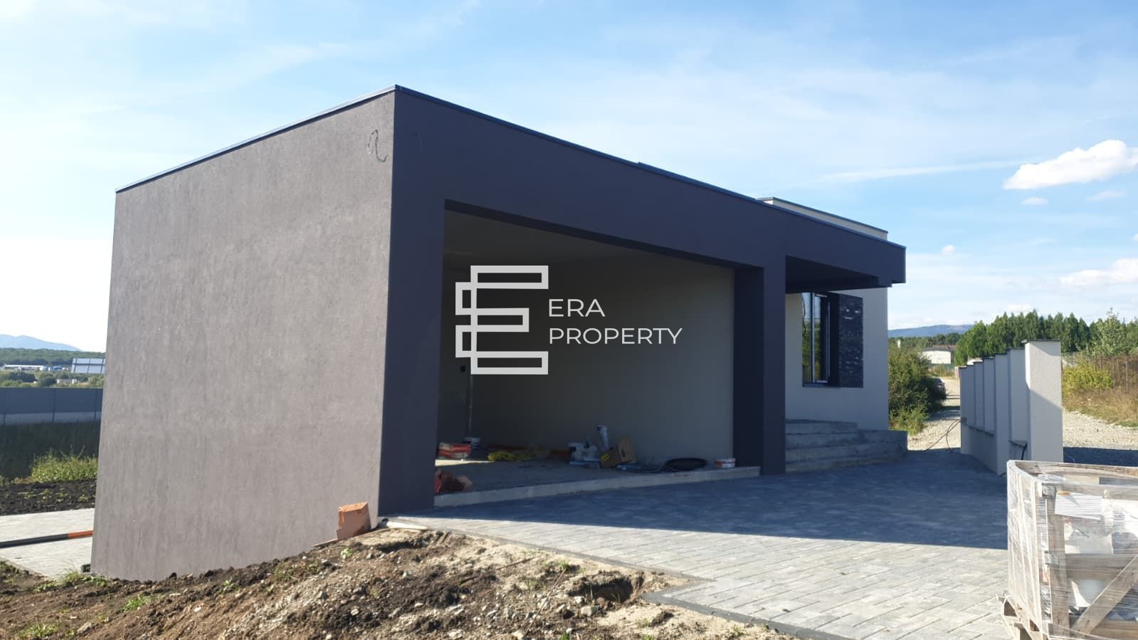 Casă modernă, parțial mobilată, cu garaj și teren de 815 mp, Șelimbăr - Poză 4