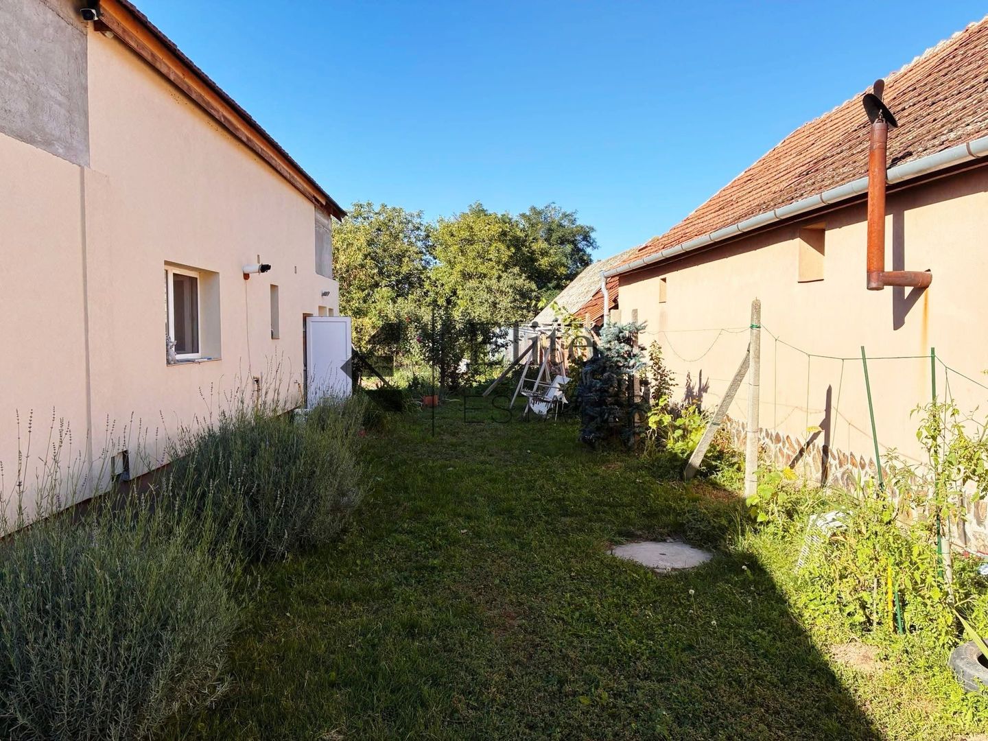 Casă de vânzare în Biharia - Poză 3