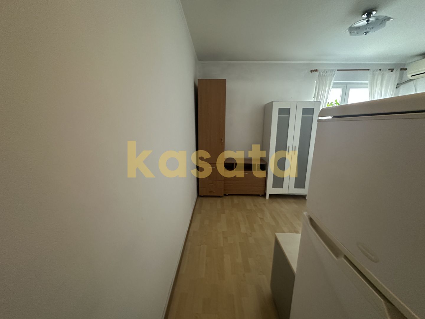 Garsoniera | Investitie | Etaj Intermediar | Langa AFI - Poză 10