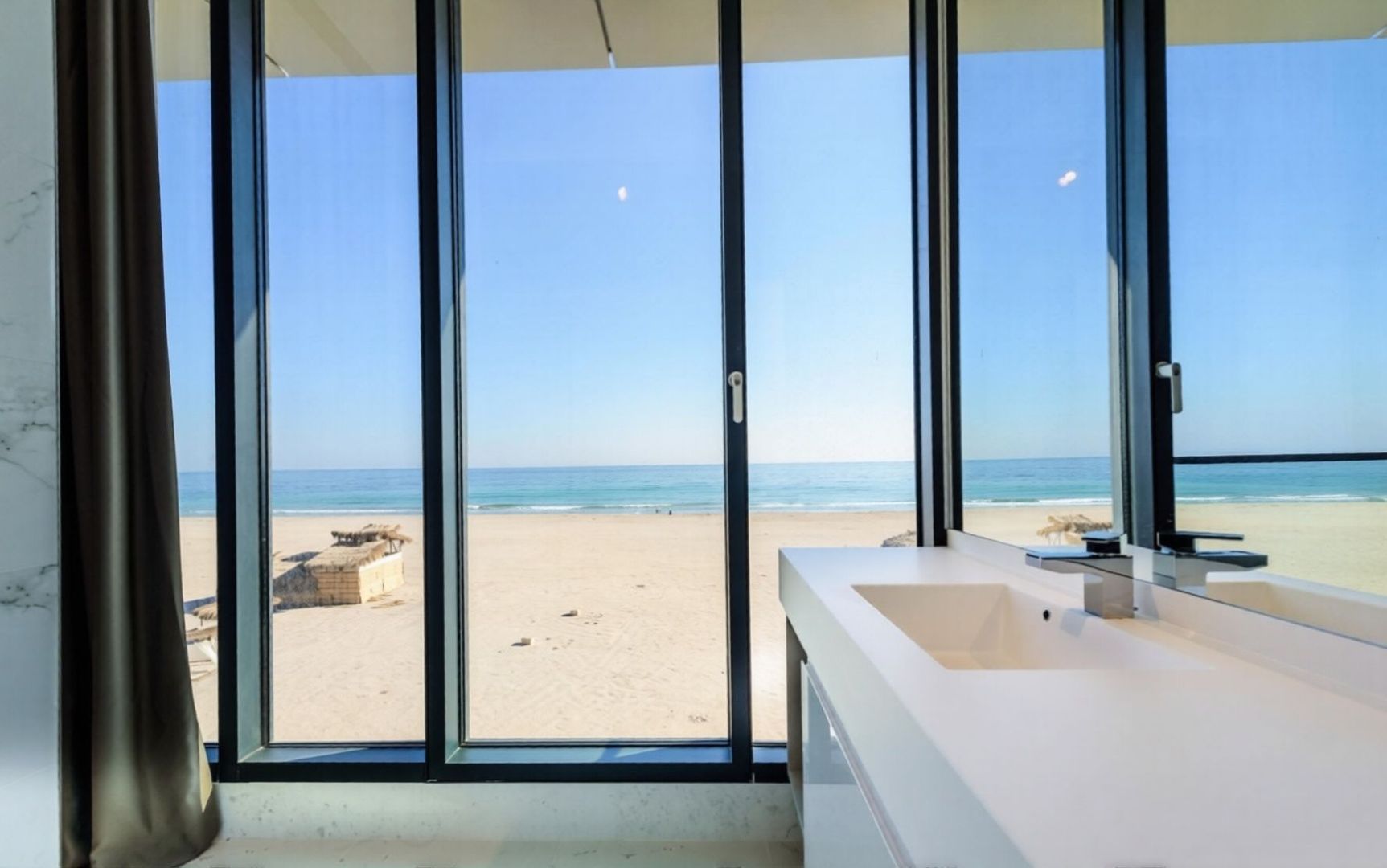 Apartament premium cu 4 camere în One Mamaia Nord | Sea View - Poză 17