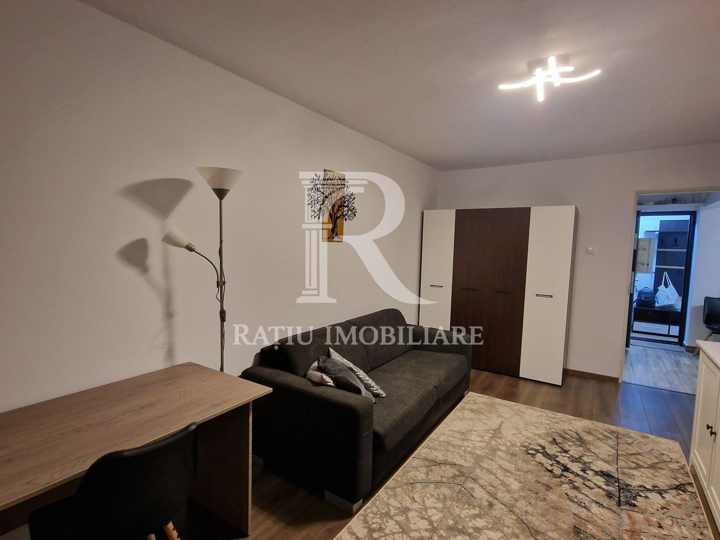 Apartament cu 2 camere | Zona Centrala | Oradea - Poză 8
