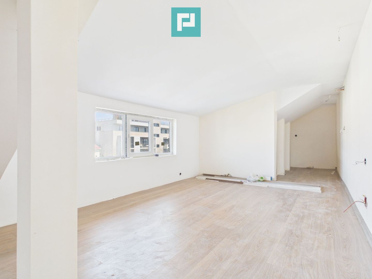 Apartament 2 camere + pod, 78 mpu, Buziașului - Poză 8