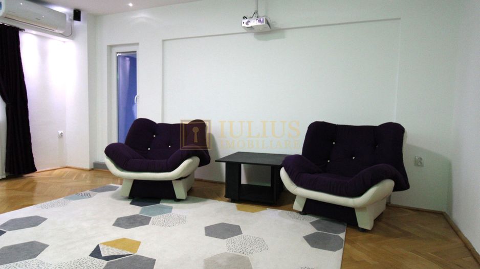 Lipovei -3 camere, centrala proprie, garaj inclus - Poză 3