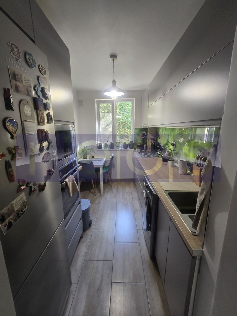 VANZARE 3 CAMERE | SEMIDECOMANDAT | ZONA TRAPEZULUI - Poză 5