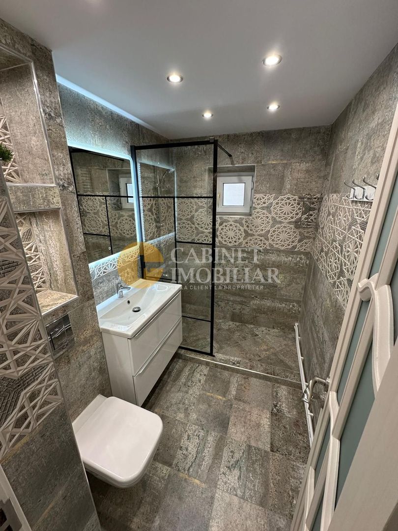 3 CAMERE DECOMANDAT 74 MP ULTRAFINISAT - Poză 9