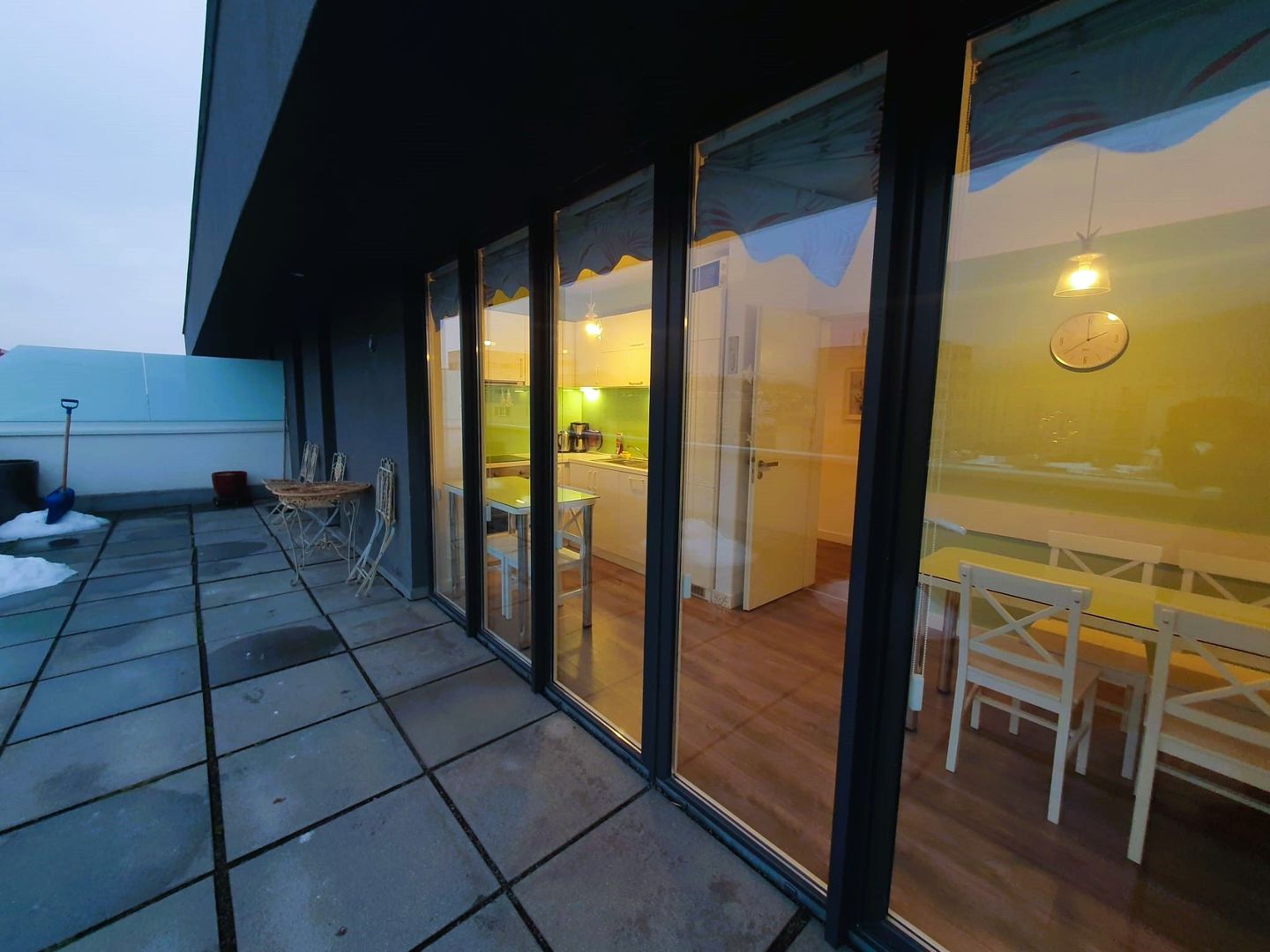 Penthouse cu 2 parcări subterane, vedere panoramică spre Tâmpa – Centrul Civic - Poză 4