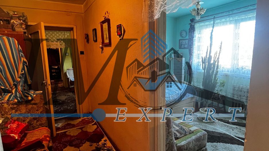 Apartament cu 4 camere de vânzare in Sebeș - Poză 9