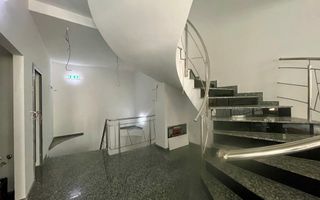 Spatiu comercial***300 mp***Cladire noua// Centrul Istoric - Poză 8