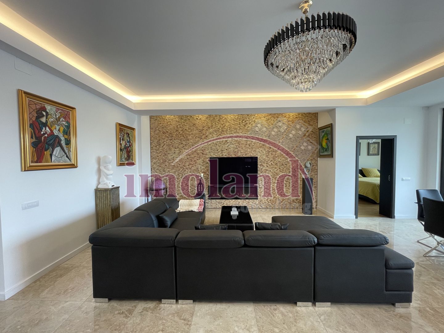 Casă ultramoderna la cheie 2024 pe malul lacului Laguna Verde – teren 800 mp - Poză 13