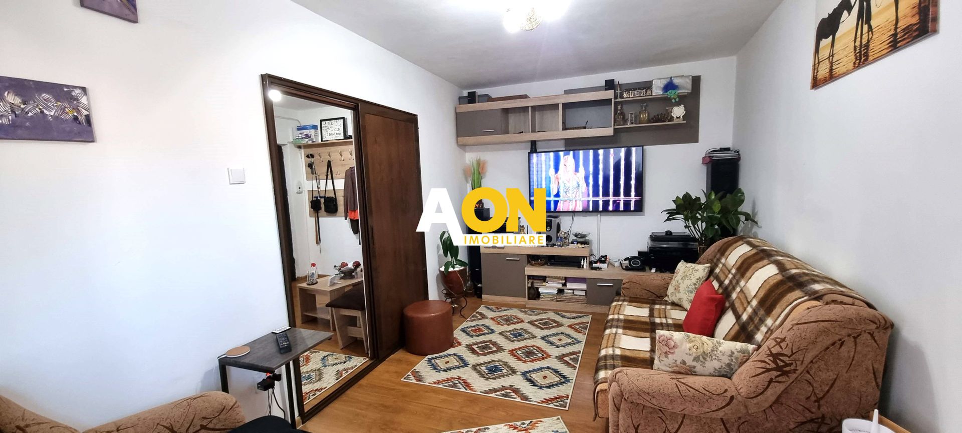 De vanzare apartament 2 camere, zona industriala - Poză 1