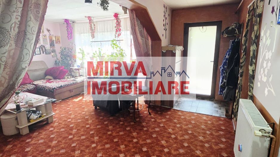 Casă 4 camere, 685 mp teren, renovată 2011 – Mănești, Zalhanaua - Poză 36