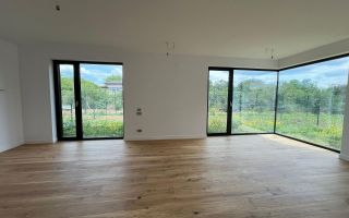 LUX - Vila 4 camere cartier Amber Forest-PARCARE - Poză 3