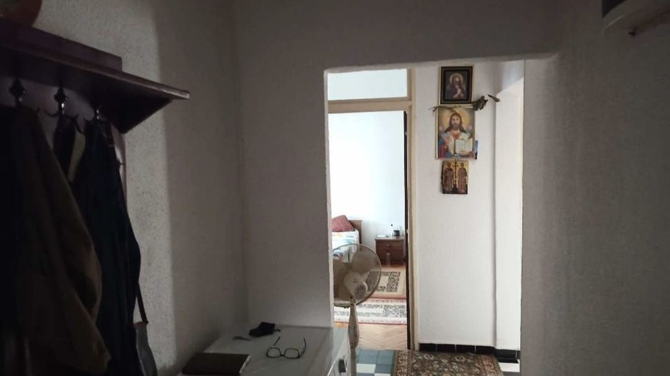 OTOPENI, CENTRAL , APARTAMENT 3 CAMERE - Poză 2