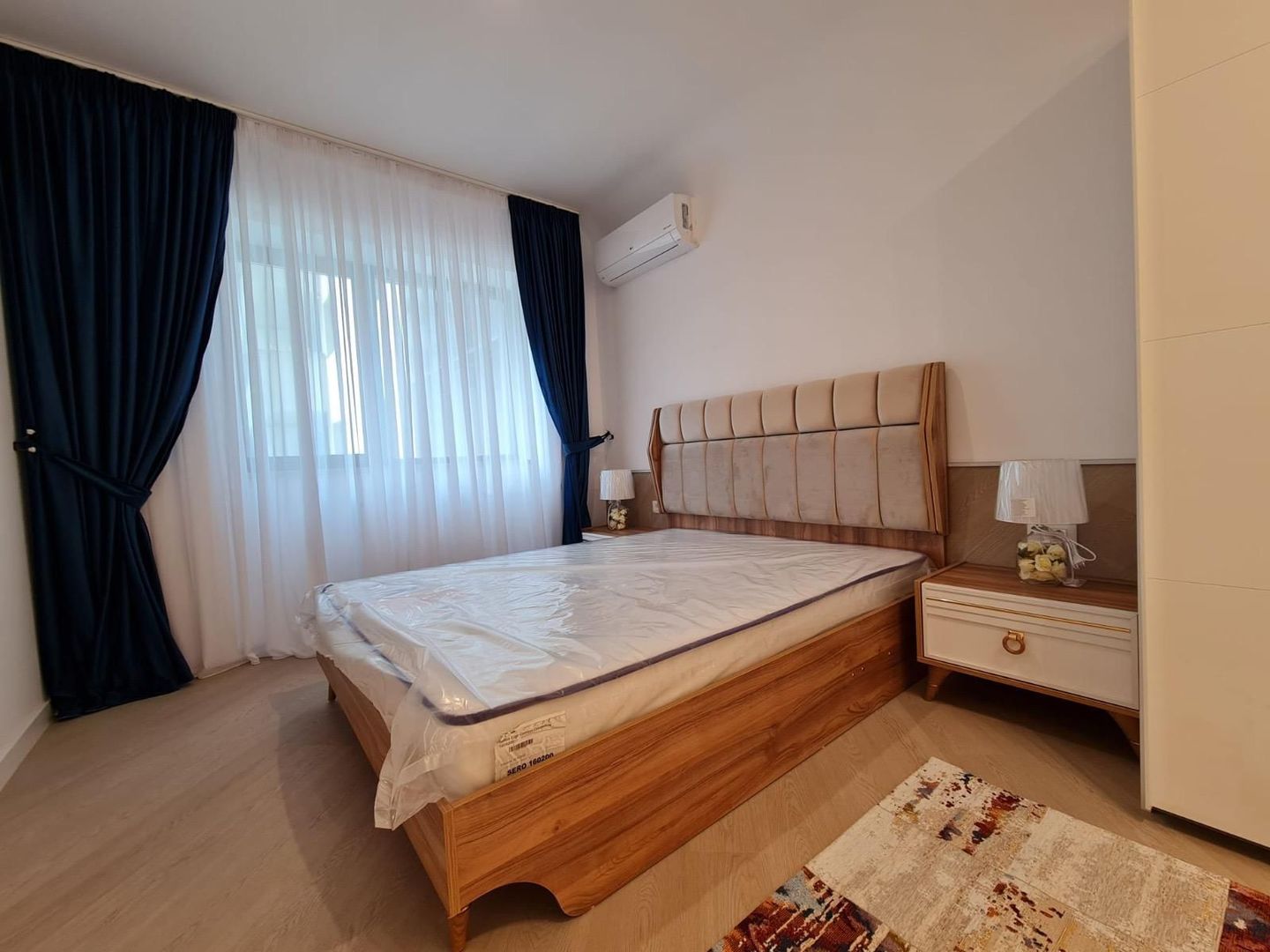 Apartament de Lux de Închiriat în Cortina North - Poză 6