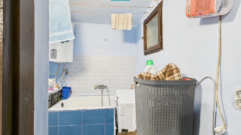 Casă modestă cu 3 camere în Aradul Nou - Poză 4