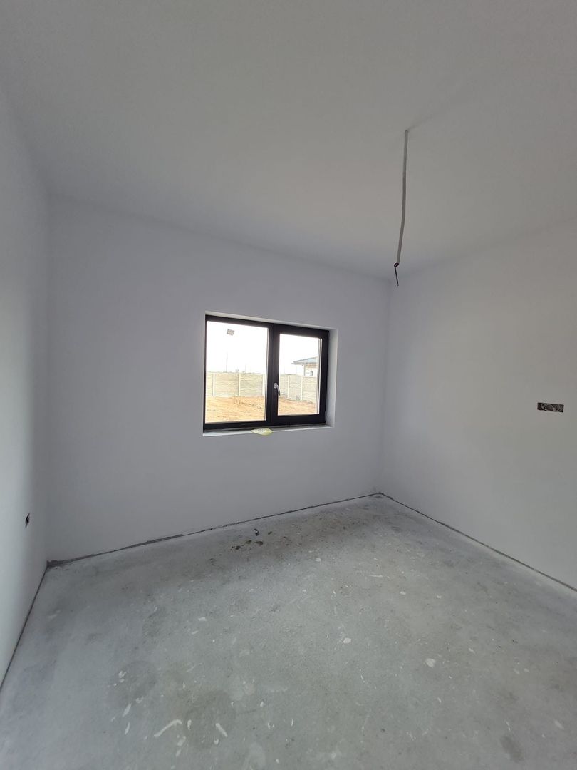 Casa individuala pe parter în Mosnita - Poză 14