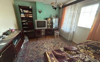 Apartament 3 camere, decomandat - Cugir - Poză 2