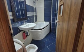 Vanzare Apartament de 3 Camere pe Calea Vitan – Vis a Vis de Mall Vitan - Poză 1