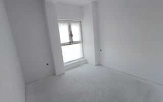 Apartament 3 camere FINISAT LA CHEIE  ,Doamna Stanca parcare inclusa - Poză 2