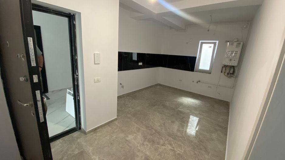 Giroc-Neptun | 2 Camere  | Decomandat | Lift | Disponibil imediat - Poză 1