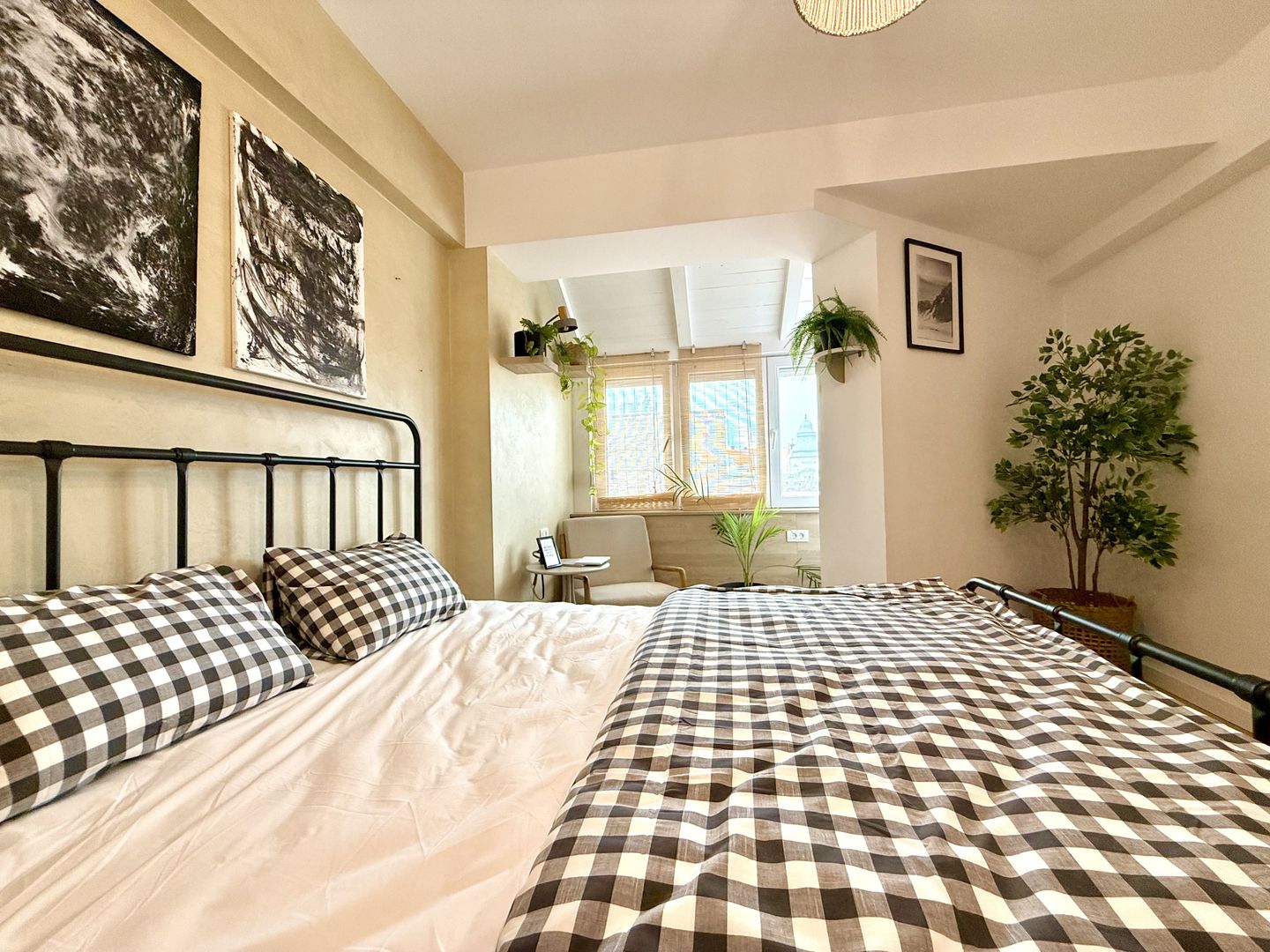 Apartament cu 3 camere, vedere spectaculoasă spre Parcul Botanic - Poză 17
