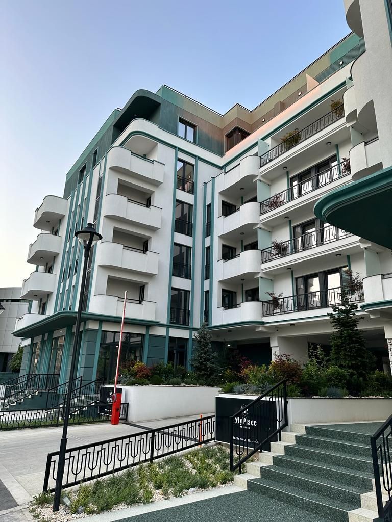 Apartament 3 camere de vanzare - Poză 3