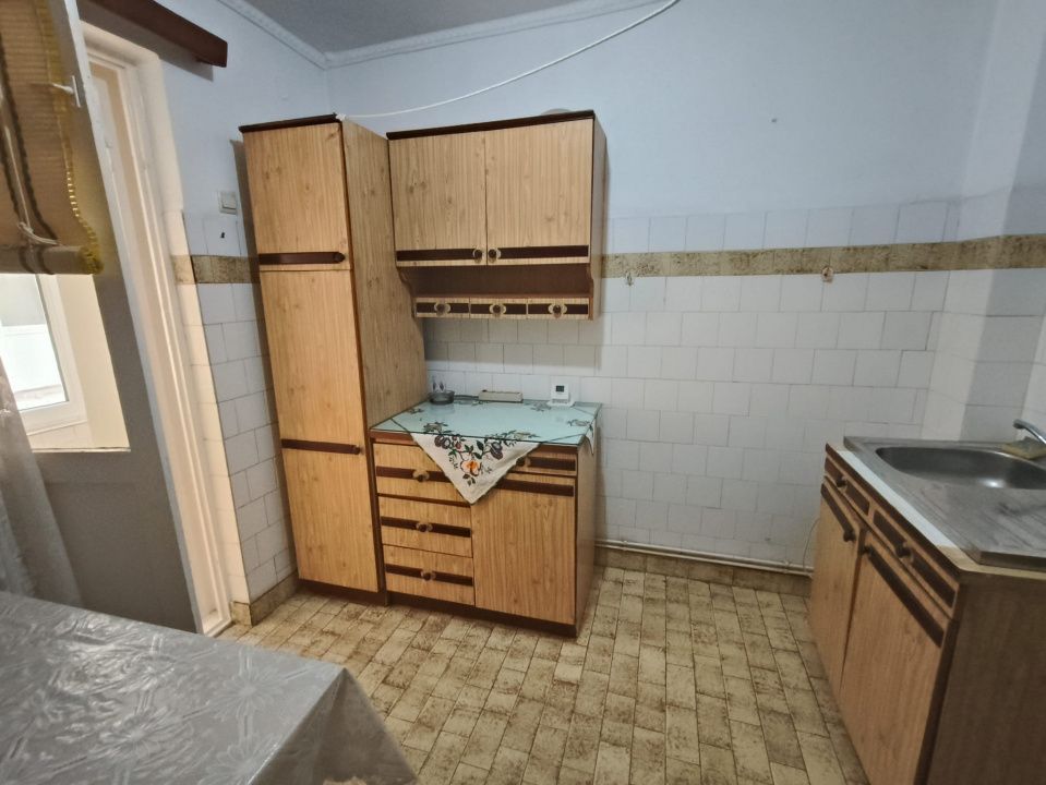 Apartament 3 camere ultracentral – Etaj 1 – 69 mp –Târgu Jiu - Poză 8