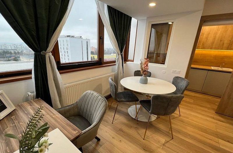 Garsonieră de închiriat, cu vedere panoramică spre Parcul Tractorul - Poză 11