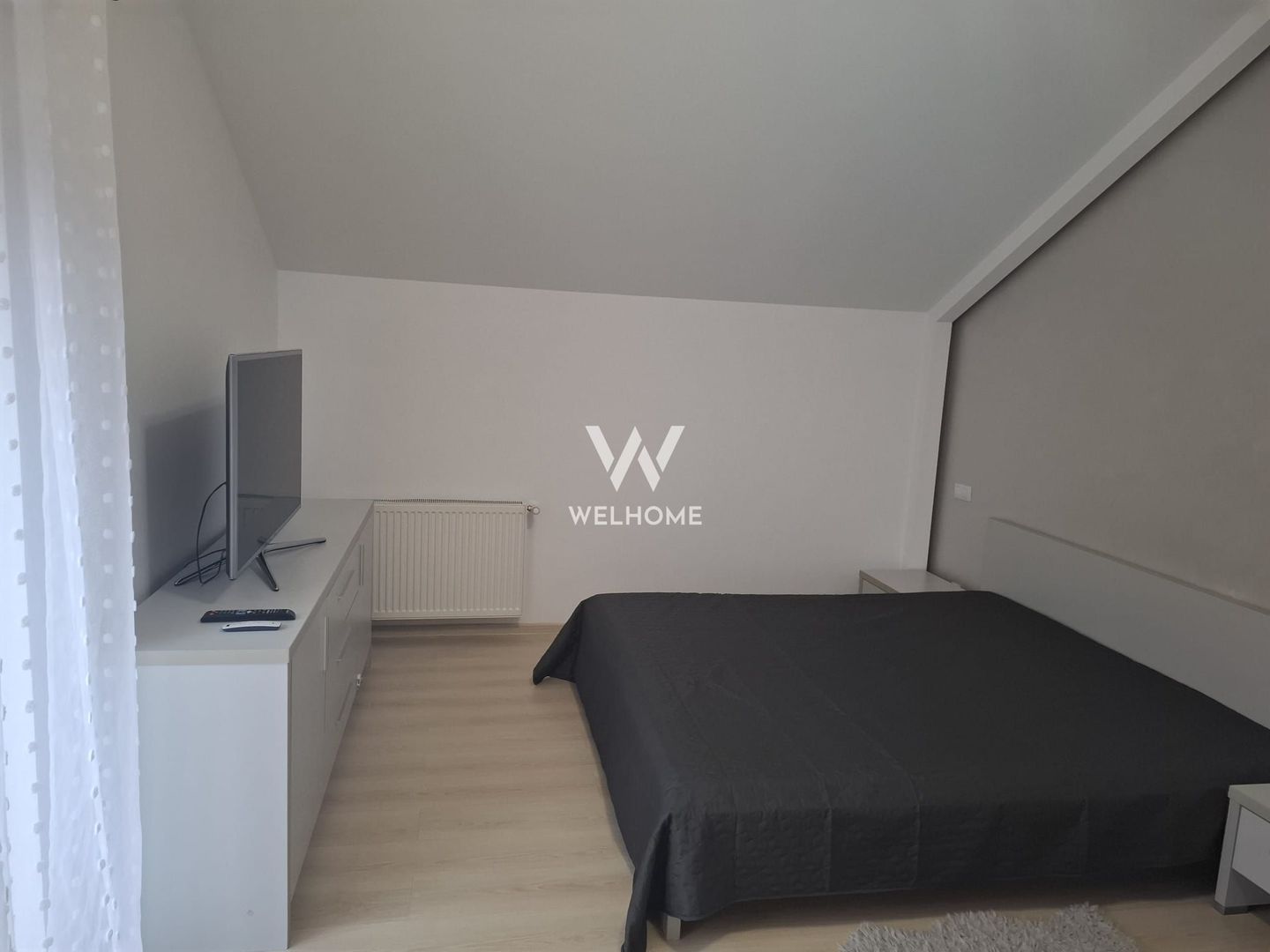 Casa individuala cu pivnita in Sura Mica, zona Salii de sport - Sibiu - Poză 8