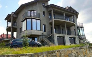 Vilă duplex luminoasă în Bucium, panorama deosebită, suprafață 480 mp - Poză 1