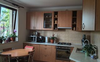 Casa individuala 270 mp, teren 885 mp, toate utilitatile, Chinteni - Poză 6