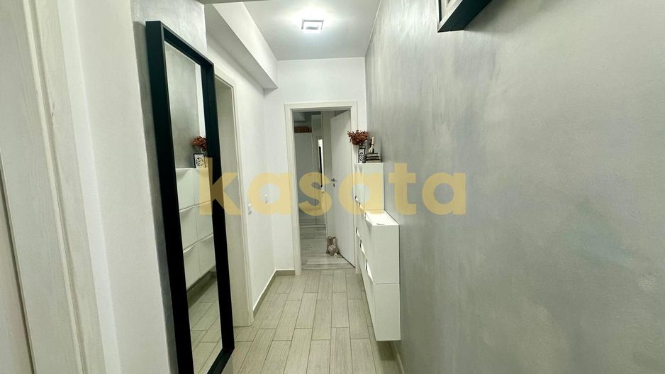 2 camere vanzare, luminos, loc de parcare - Poză 12