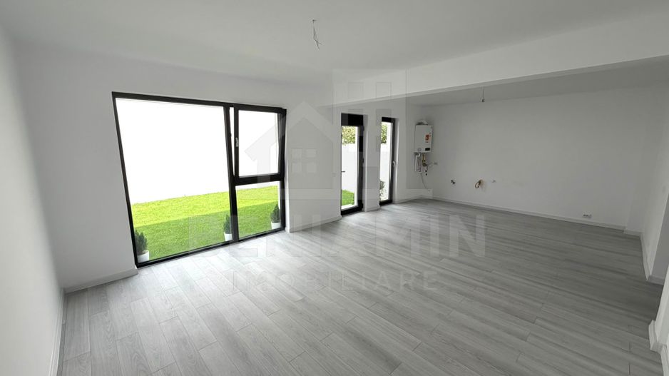 Casa moderna - 4 dormitoare - 2026 - toate utilitatile - Ford - Poză 3