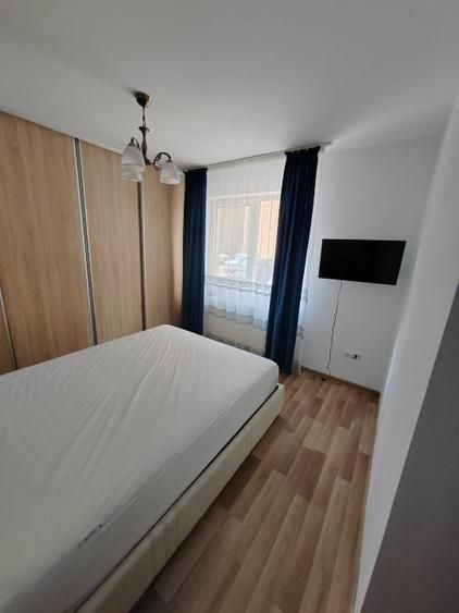 Vanzare apartament luminos de 2 camere, Titan, Gura Siriului-parcare inclusa - Poză 12